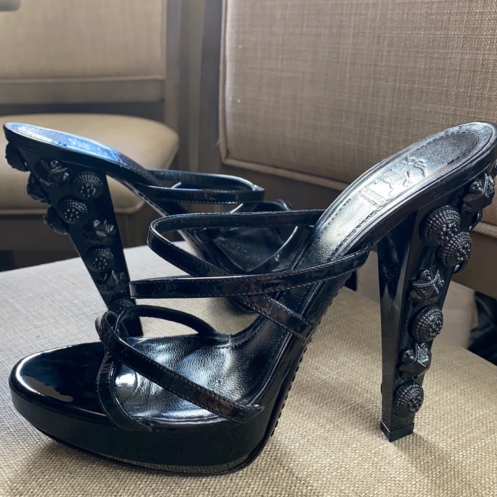 Burberry heel sandals shoes straps 40 fits 9